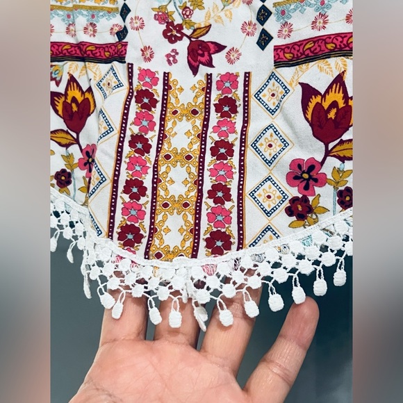 HM COACHELLA OFFICIAL COLLECTION Women's Tank Top Size 6 Keyhole Back Floral - Picture 7 of 9